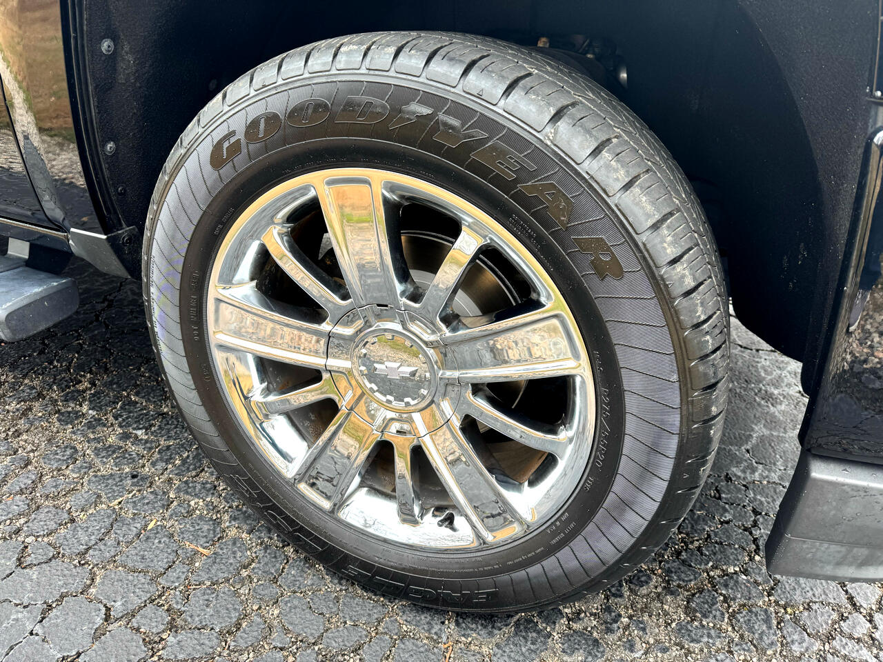 Chevrolet Silverado 1500 4WD Crew Cab 143.5" High Country 2016