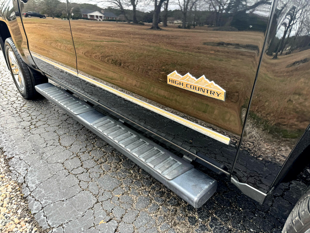 Chevrolet Silverado 1500 4WD Crew Cab 143.5" High Country 2016