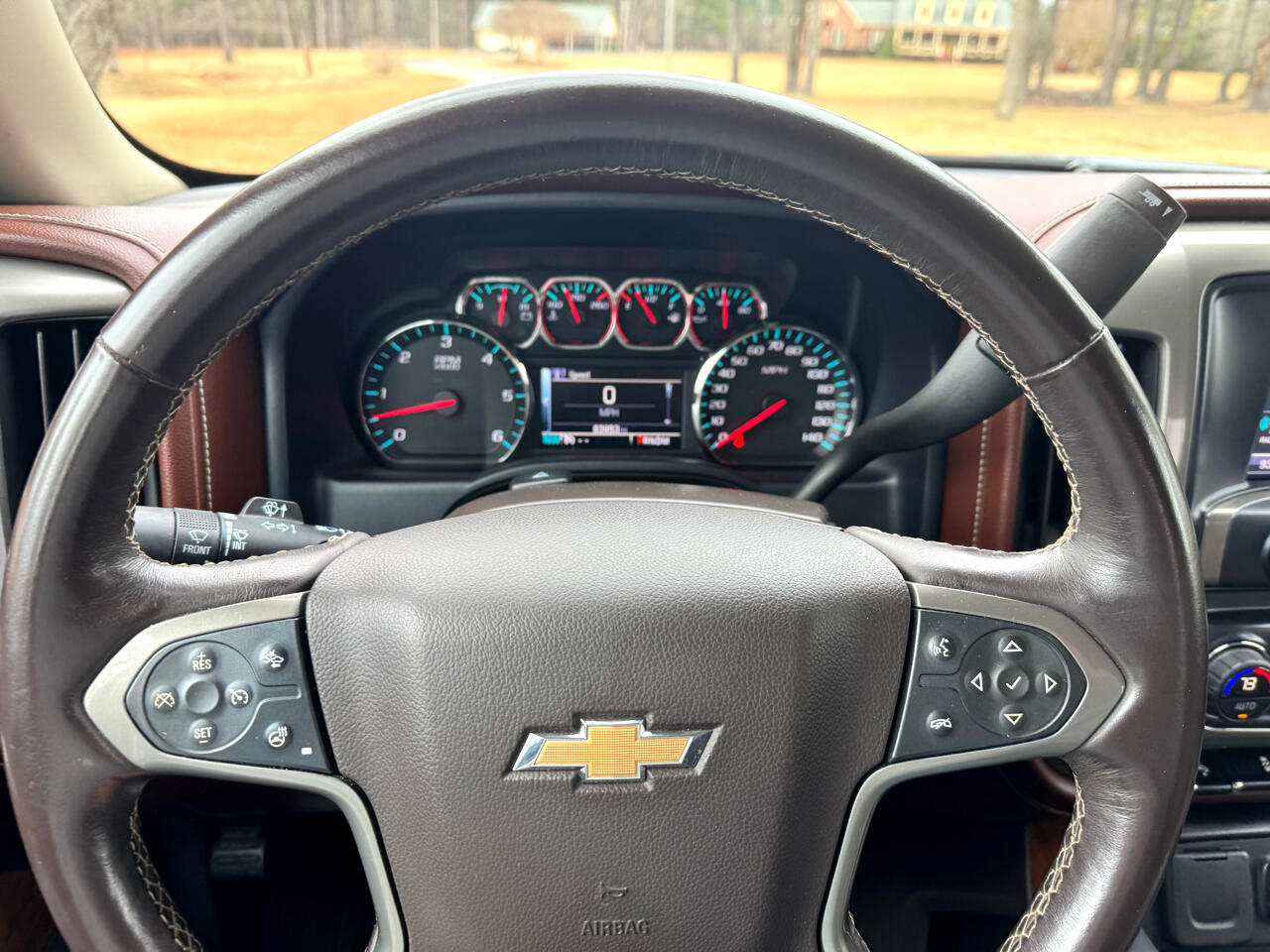 Chevrolet Silverado 1500 4WD Crew Cab 143.5" High Country 2016