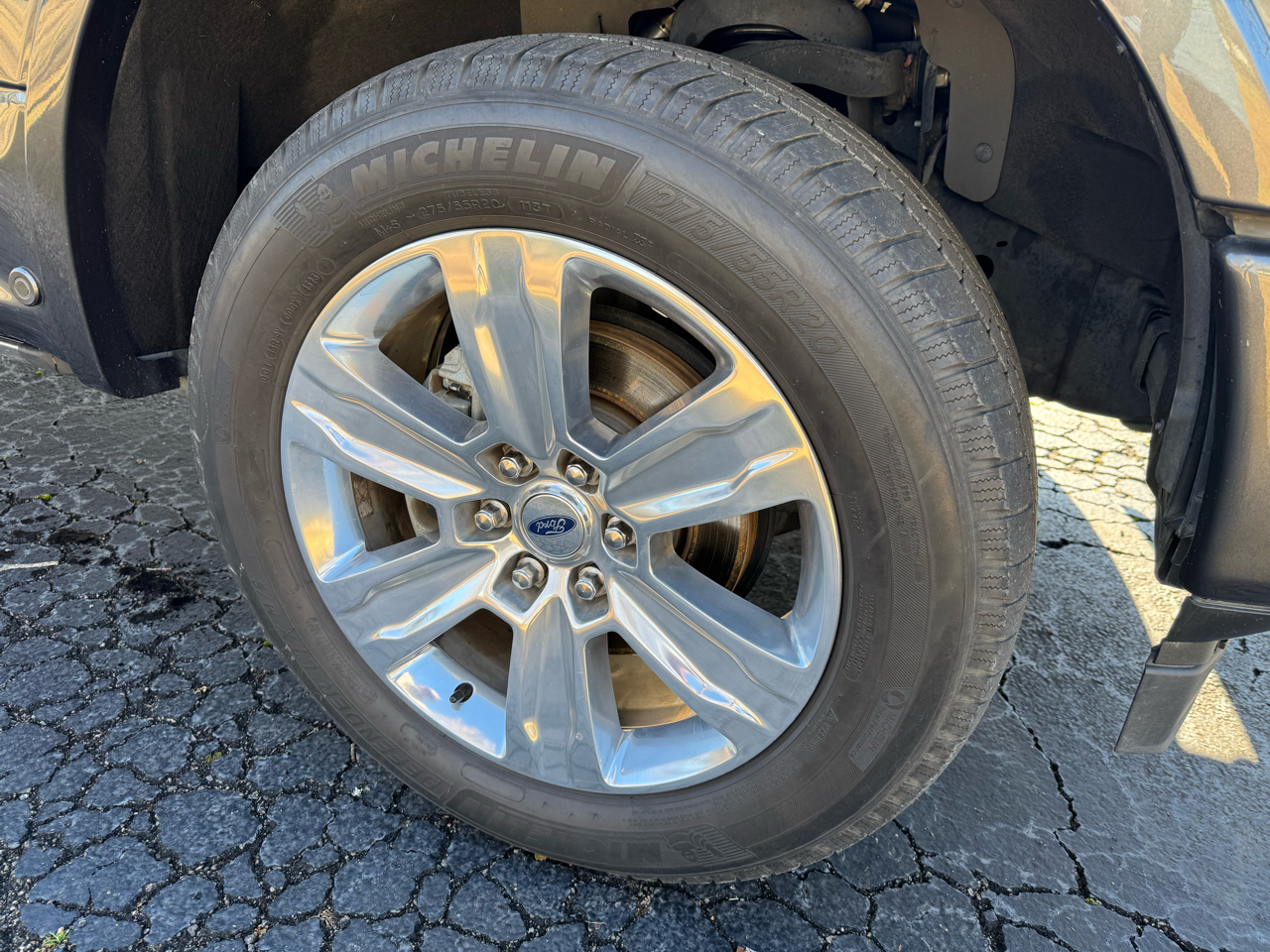 Ford F-150 Platinum 4WD SuperCrew 5.5' Box 2019