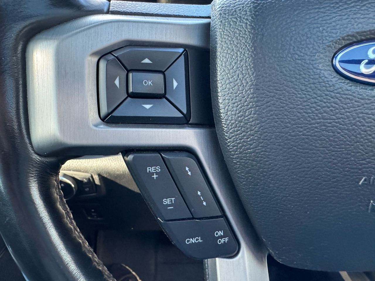 Ford F-150 Platinum 4WD SuperCrew 5.5' Box 2019