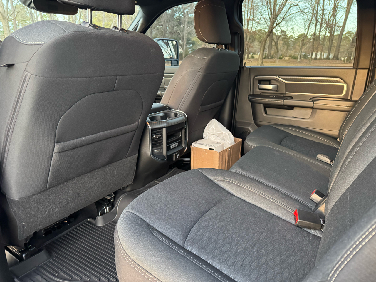 RAM 2500 Big Horn 4x4 Crew Cab 6'4" Box 2025