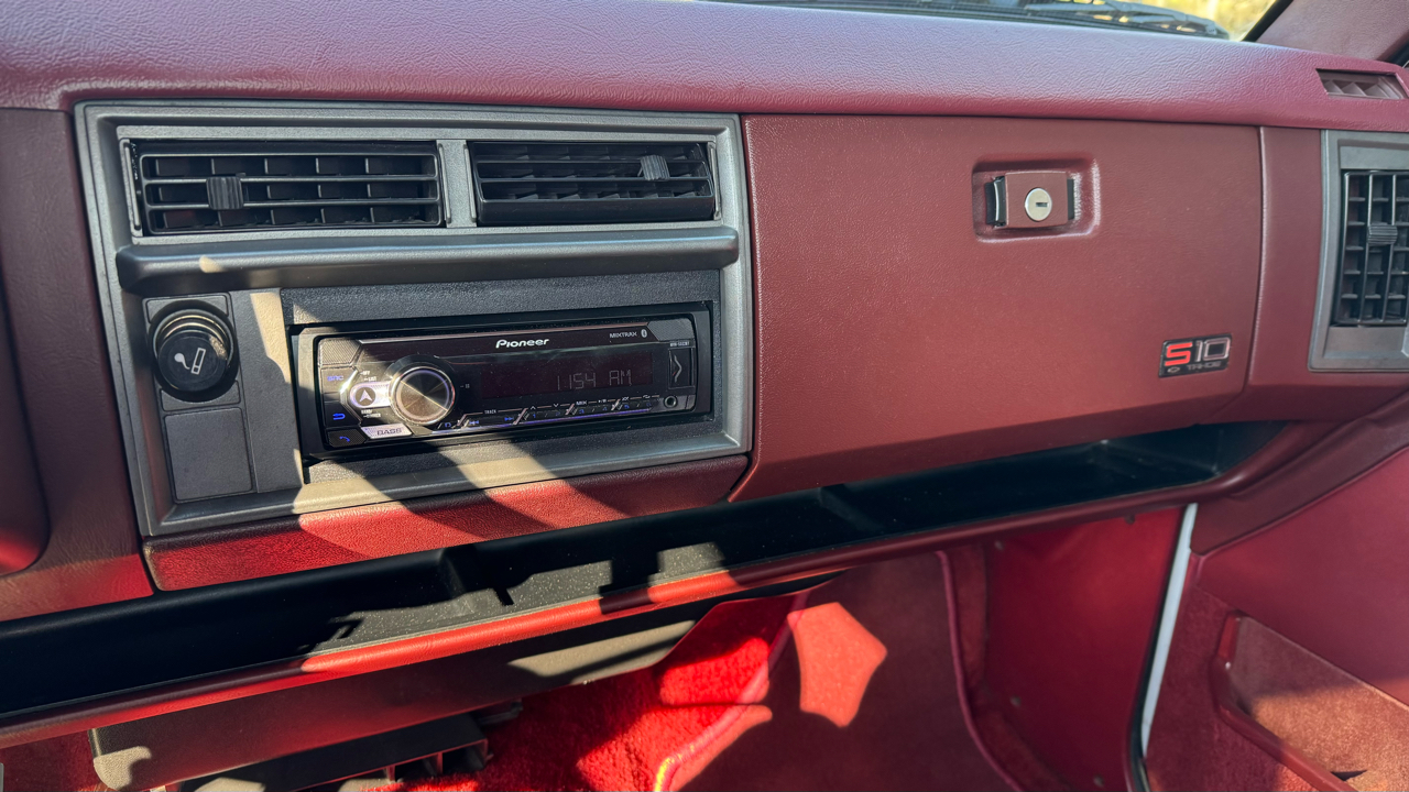 Chevrolet S/T Pickup Fleetside/Wideside 108.3" 1990