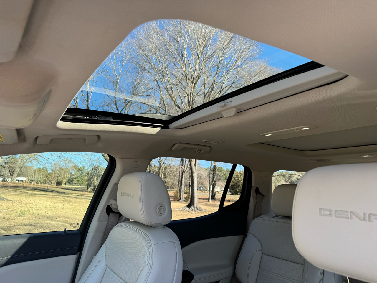 GMC Acadia FWD 4dr Denali 2022