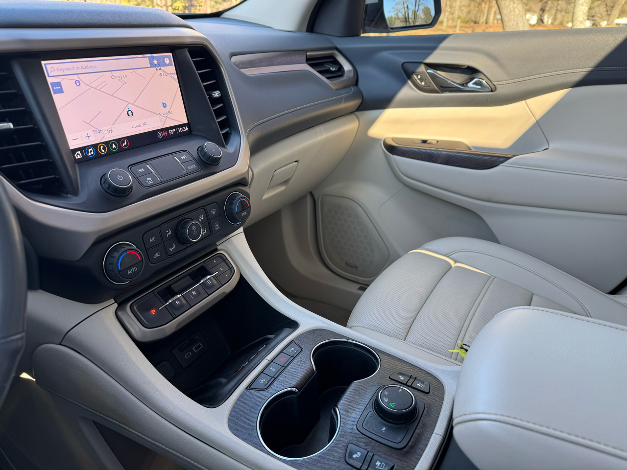 GMC Acadia FWD 4dr Denali 2022