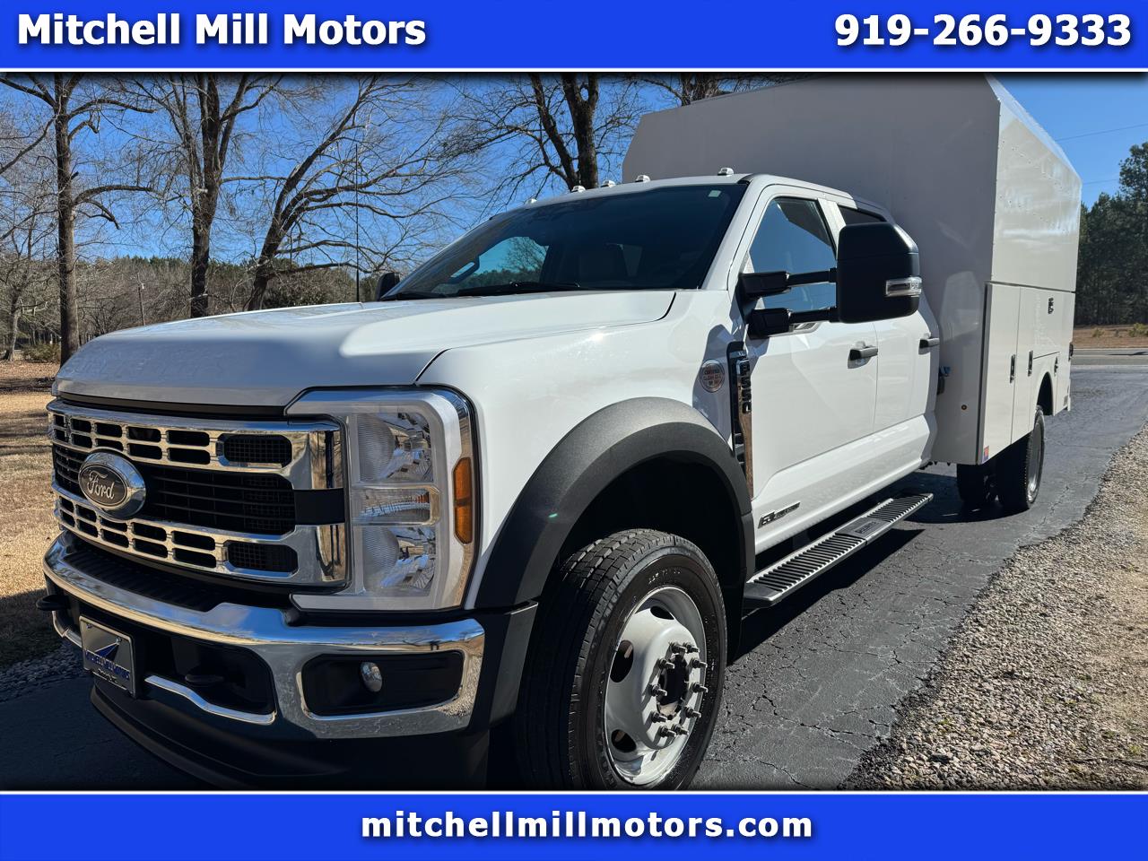 2024 Ford Super Duty F-550 DRW XL 4WD Crew Cab 203" WB 84" CA