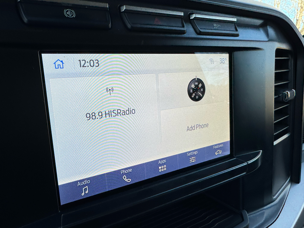 Ford Super Duty F-550 DRW XL 4WD Crew Cab 203" WB 84" CA 2024