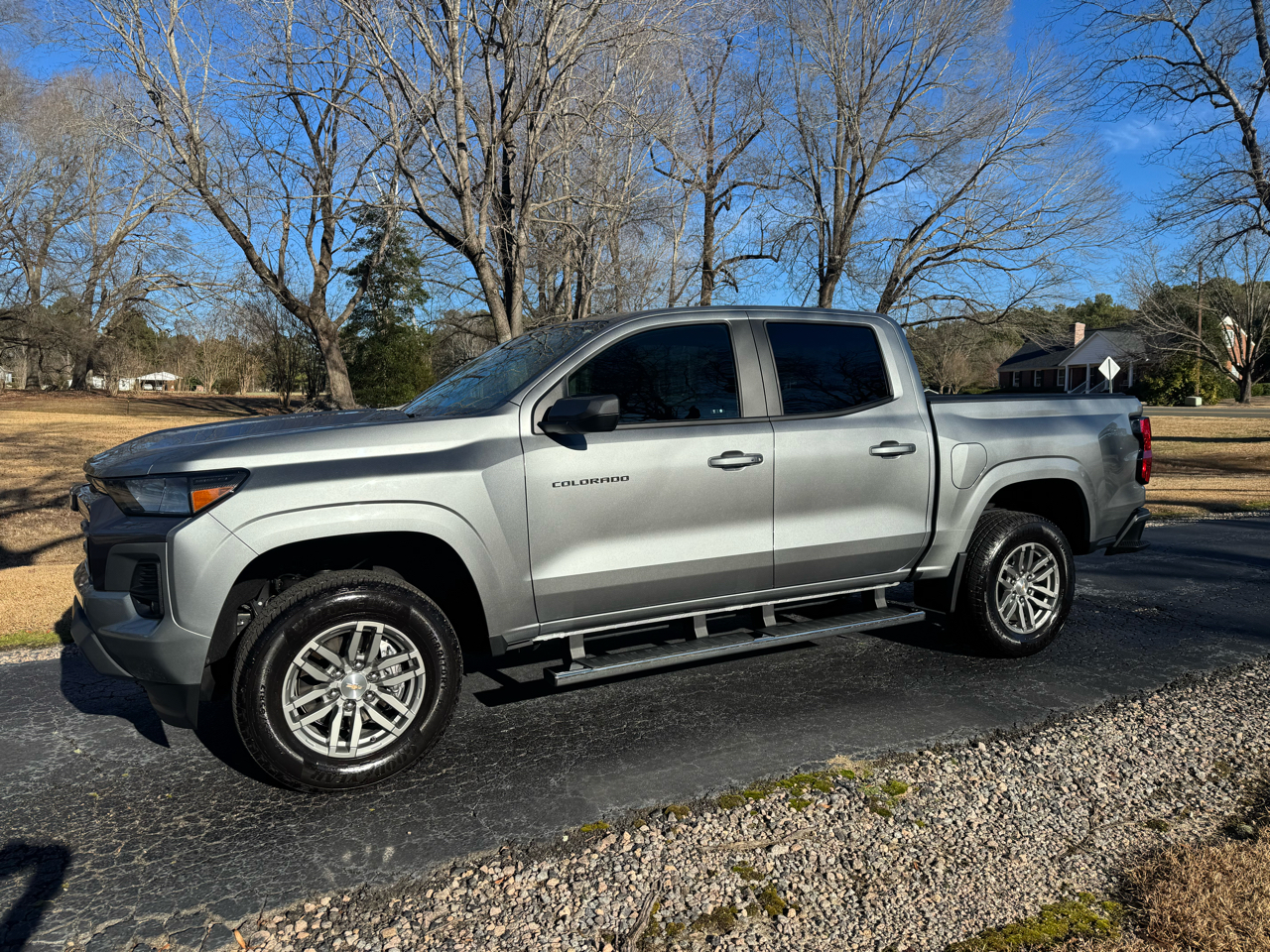 Chevrolet Colorado 2WD Crew Cab LT 2024