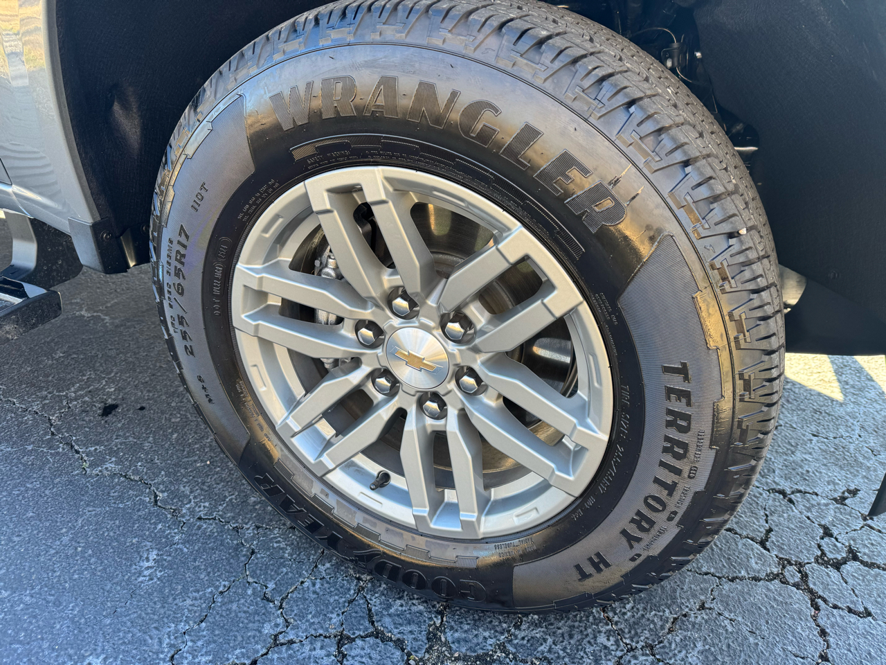 Chevrolet Colorado 2WD Crew Cab LT 2024