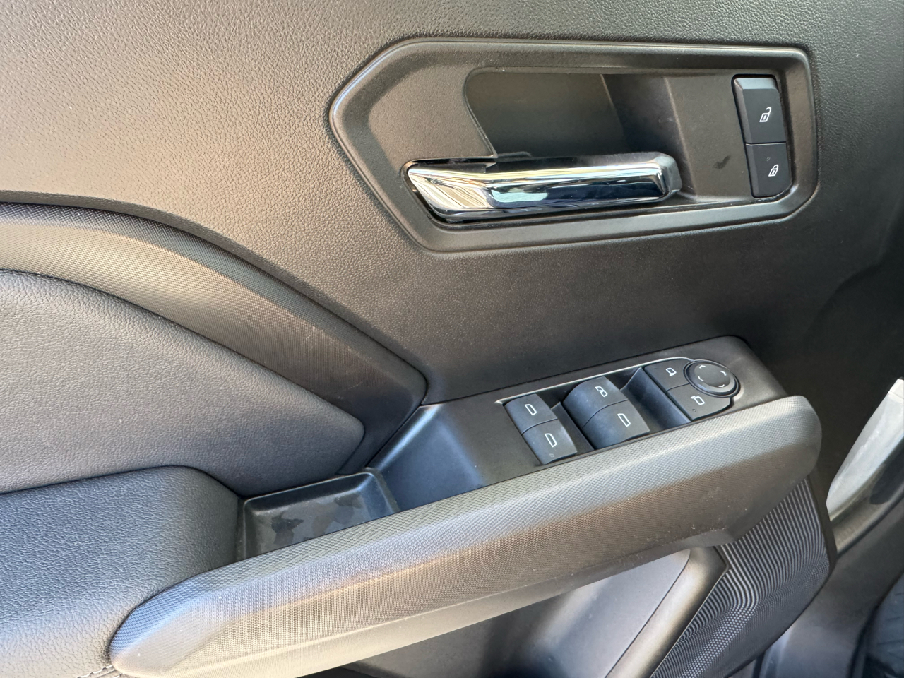 Chevrolet Colorado 2WD Crew Cab LT 2024