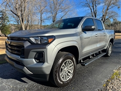 2024 Chevrolet Colorado 