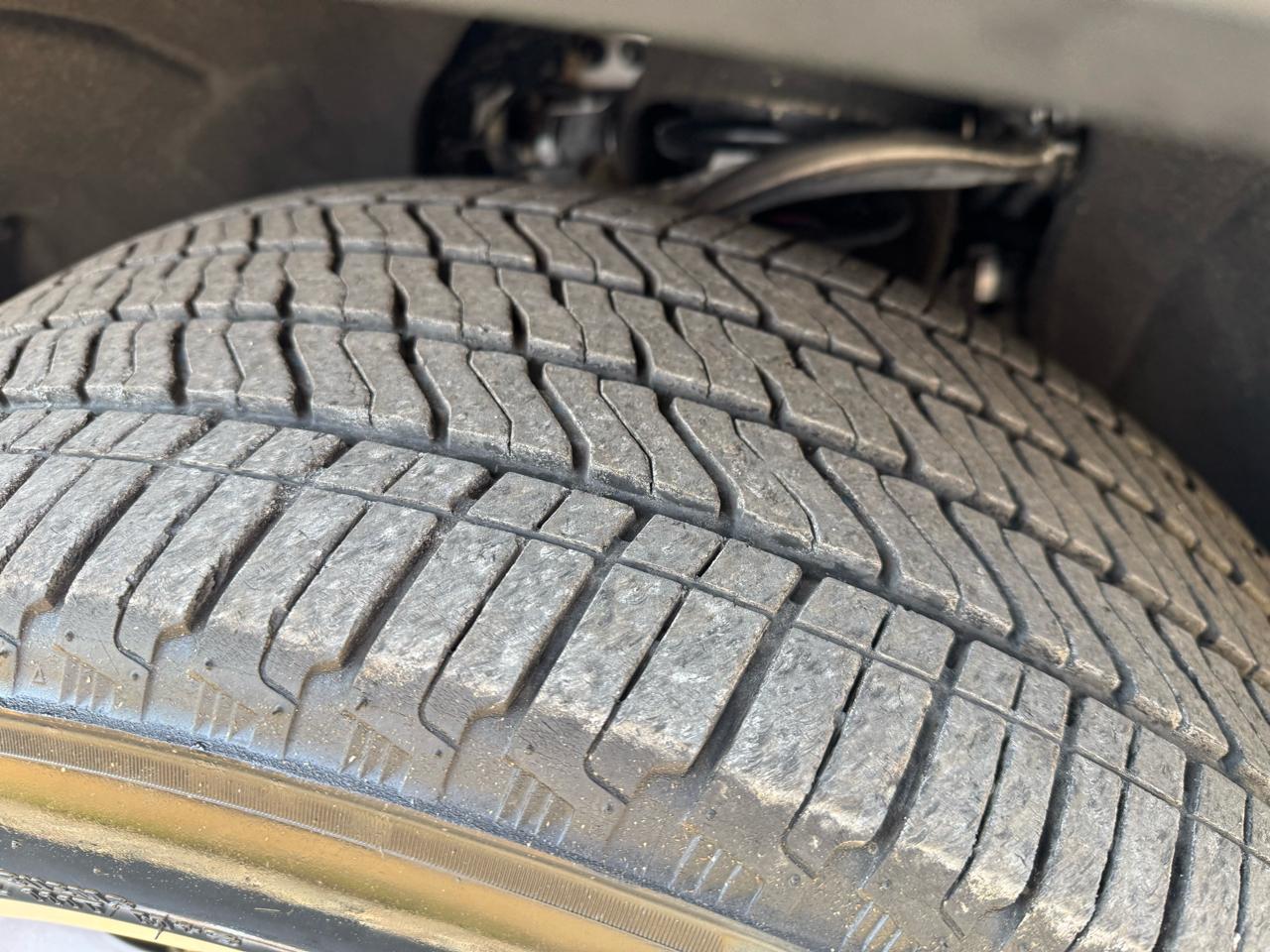 GMC Sierra 1500 4WD Crew Cab 147" Denali 2023