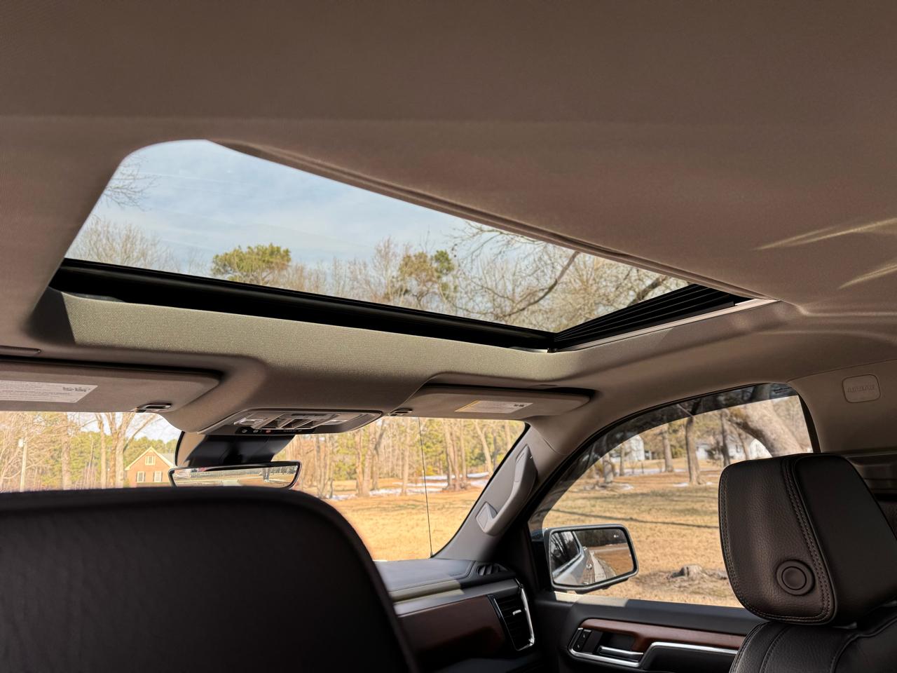 GMC Sierra 1500 4WD Crew Cab 147" Denali 2023