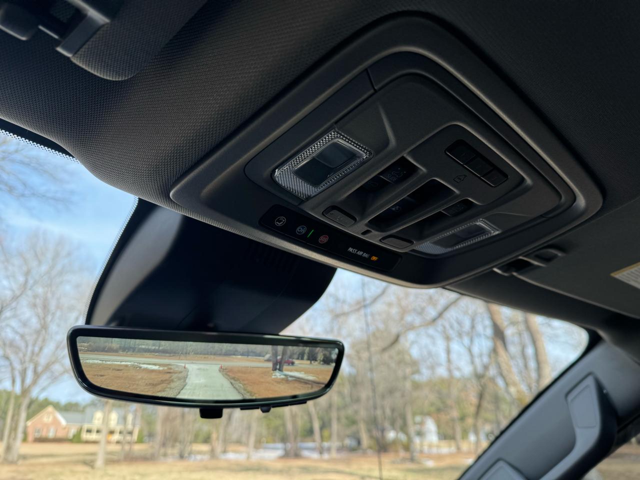 GMC Sierra 1500 4WD Crew Cab 147" Denali 2023