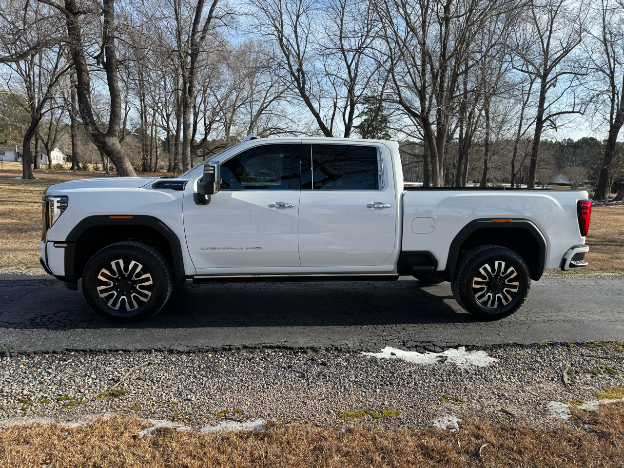 GMC Sierra 2500HD 4WD Crew Cab 159" Denali Ultimate 2026
