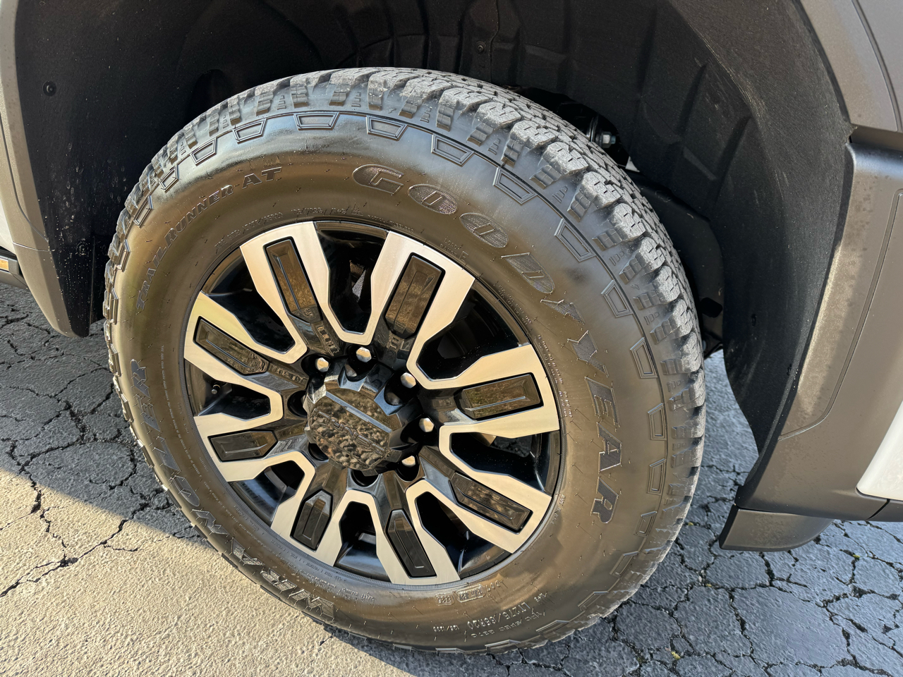 GMC Sierra 2500HD 4WD Crew Cab 159" Denali Ultimate 2026