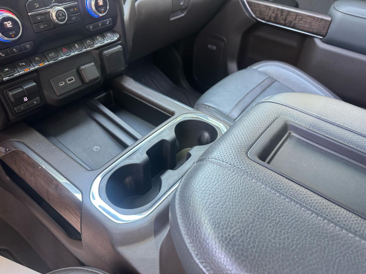 GMC Sierra 1500 4WD Crew Cab 147" Denali 2020