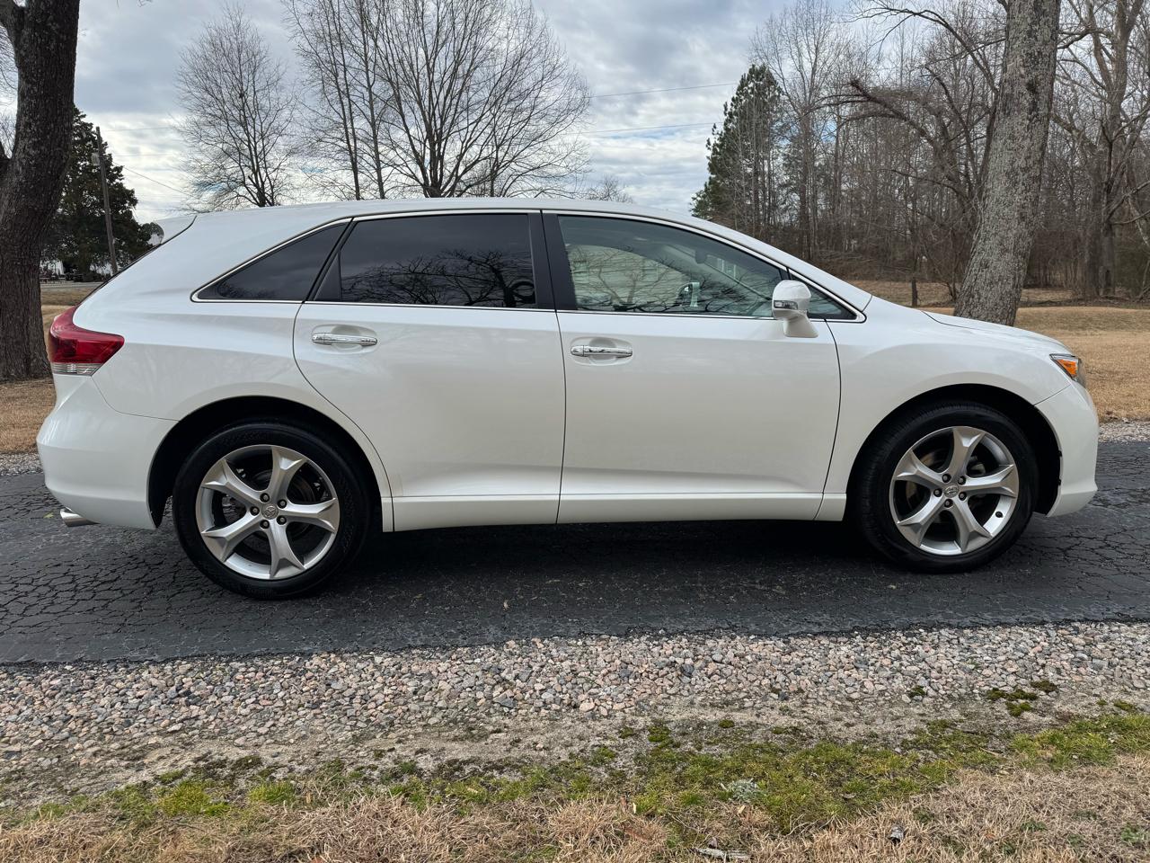 Toyota Venza 4dr Wgn V6 AWD Limited (Natl) 2014