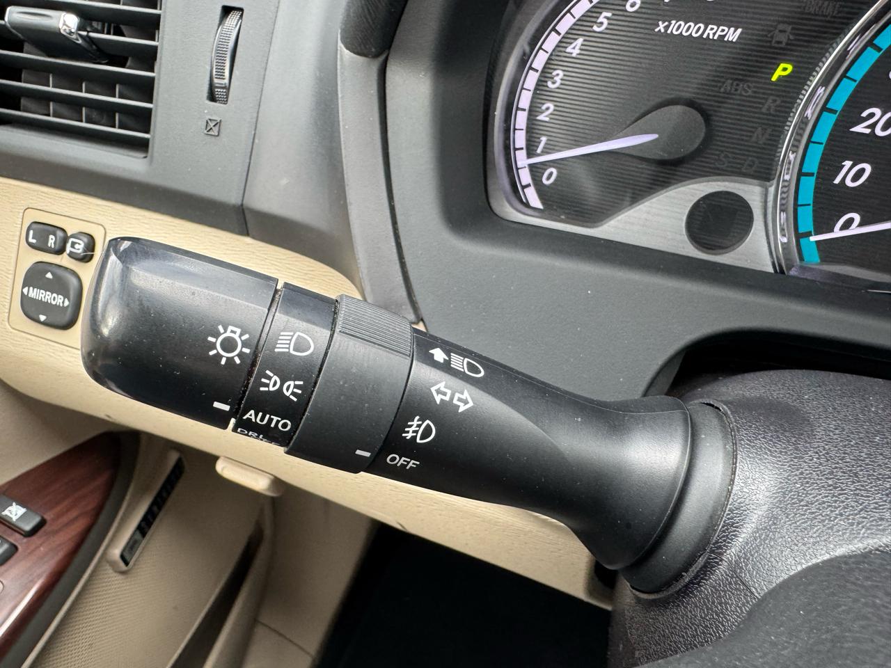 Toyota Venza 4dr Wgn V6 AWD Limited (Natl) 2014