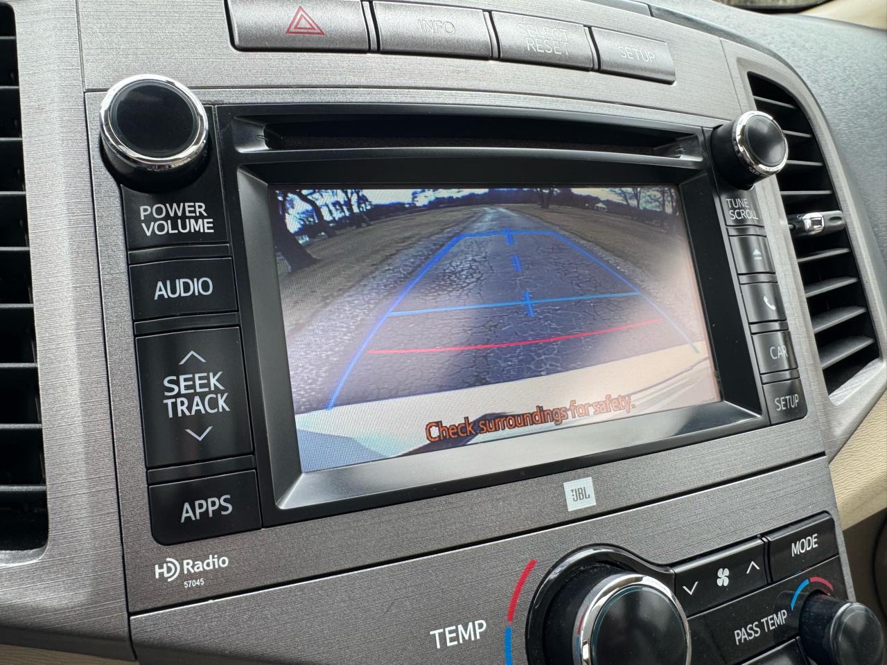 Toyota Venza 4dr Wgn V6 AWD Limited (Natl) 2014