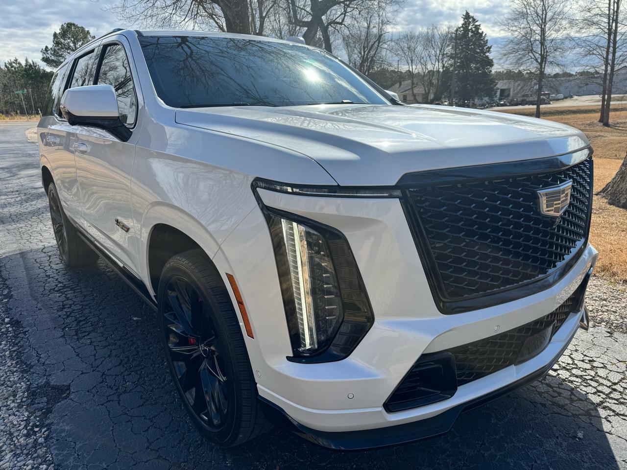 Cadillac Escalade AWD 4dr V-Series 2025