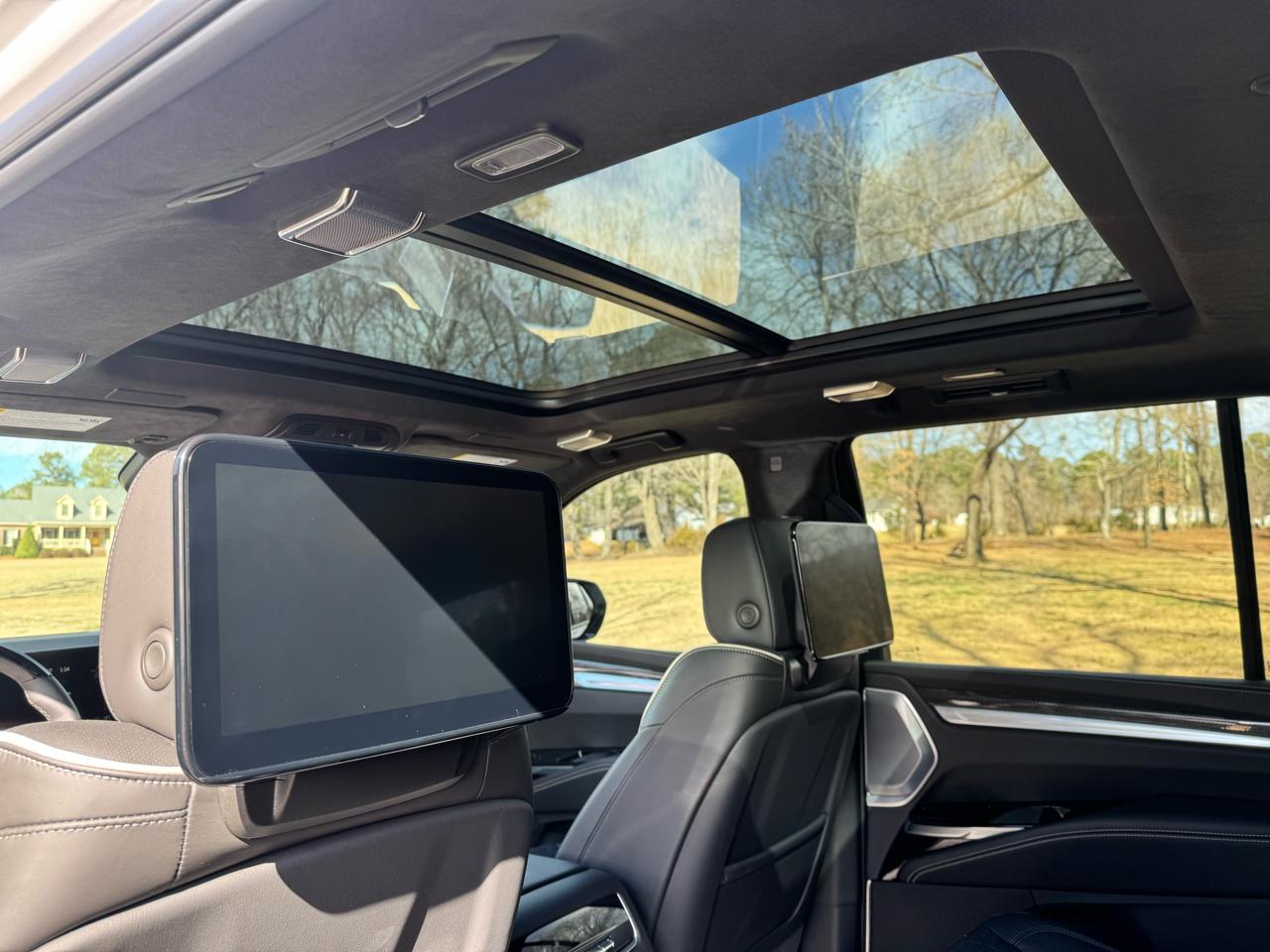 Cadillac Escalade AWD 4dr V-Series 2025