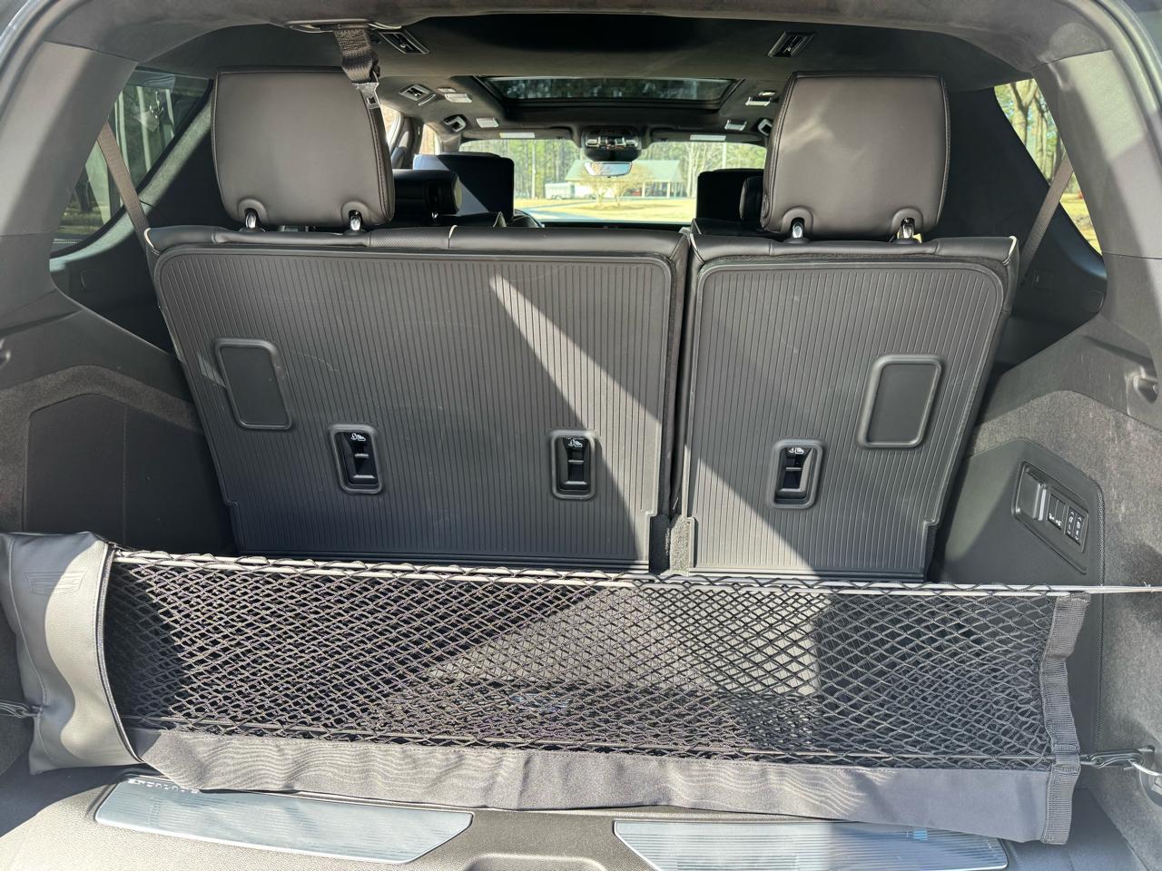 Cadillac Escalade AWD 4dr V-Series 2025