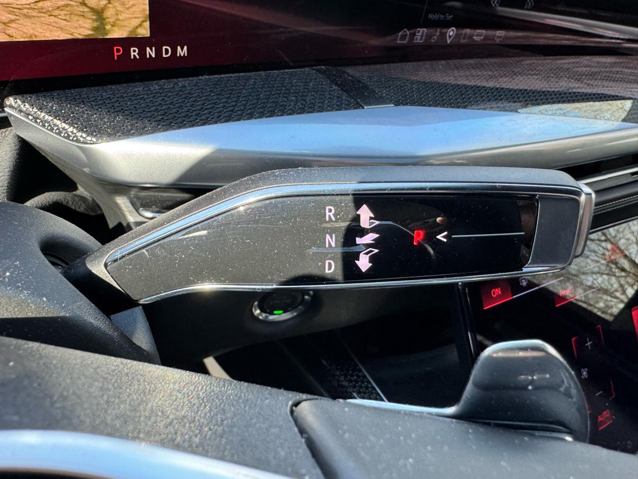 Cadillac Escalade AWD 4dr V-Series 2025