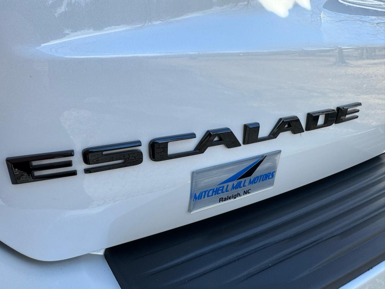 Cadillac Escalade AWD 4dr V-Series 2025