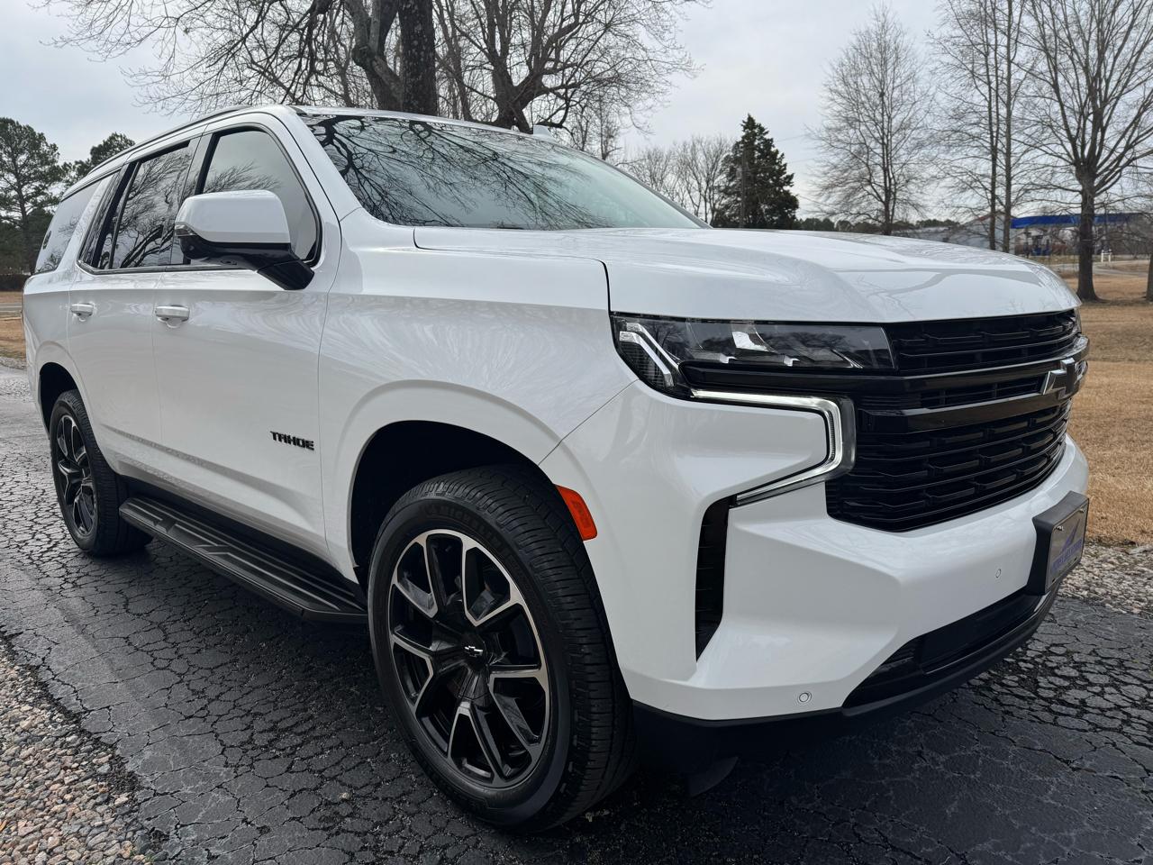 Chevrolet Tahoe 4WD 4dr RST 2024