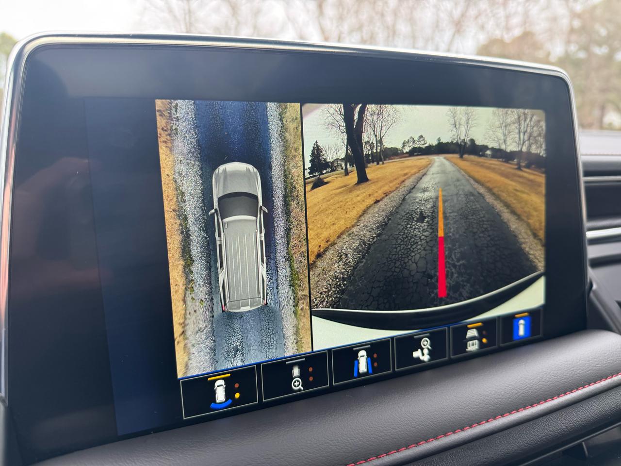 Chevrolet Tahoe 4WD 4dr RST 2024