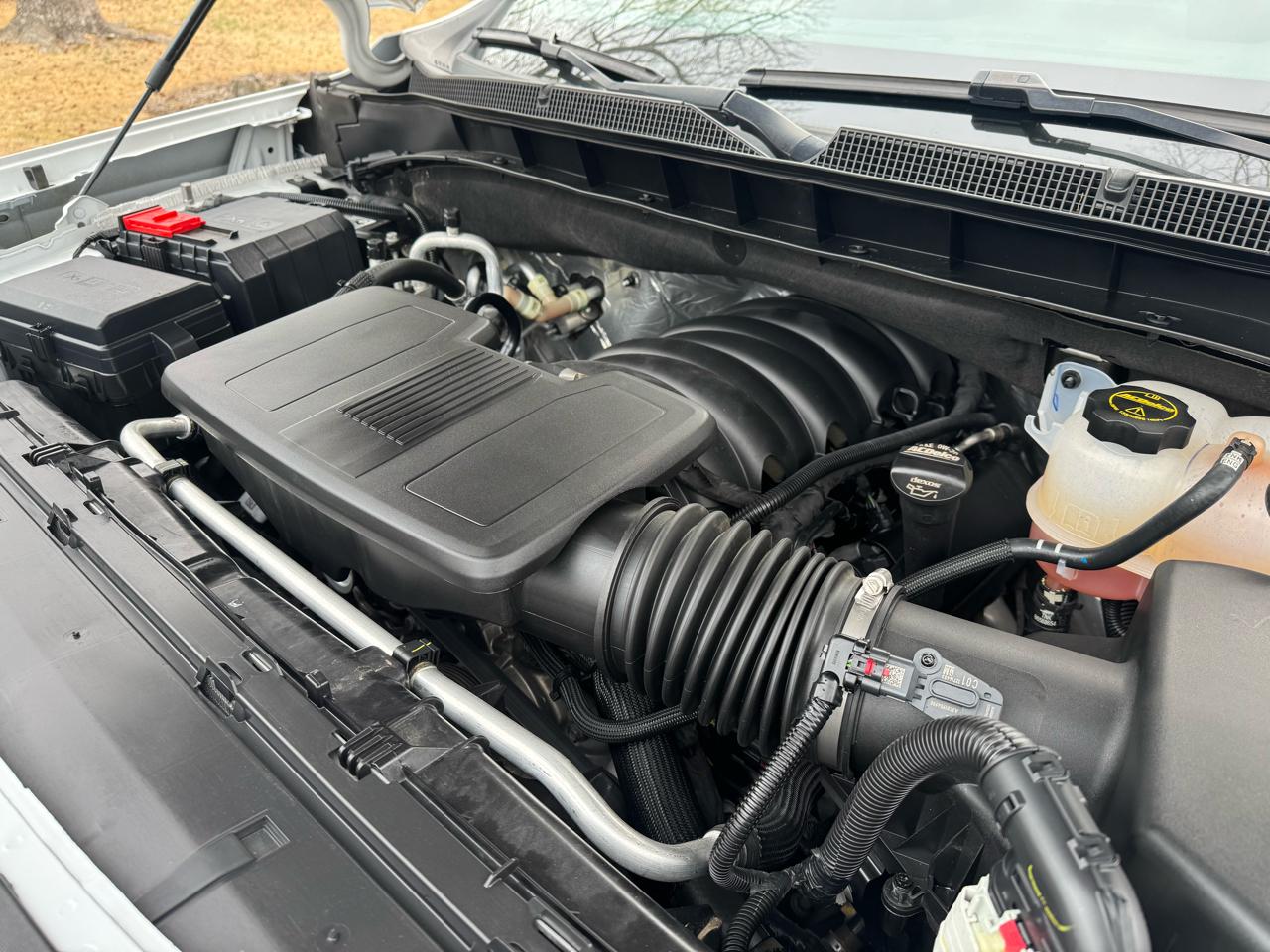 Chevrolet Tahoe 4WD 4dr RST 2024