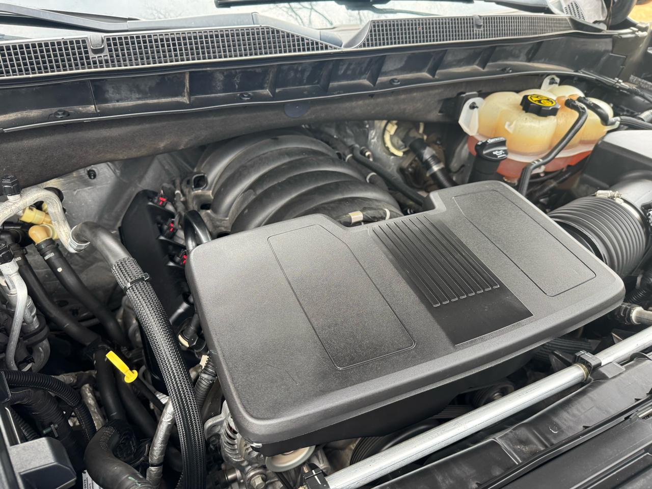 Chevrolet Suburban 4WD 4dr Z71 2022