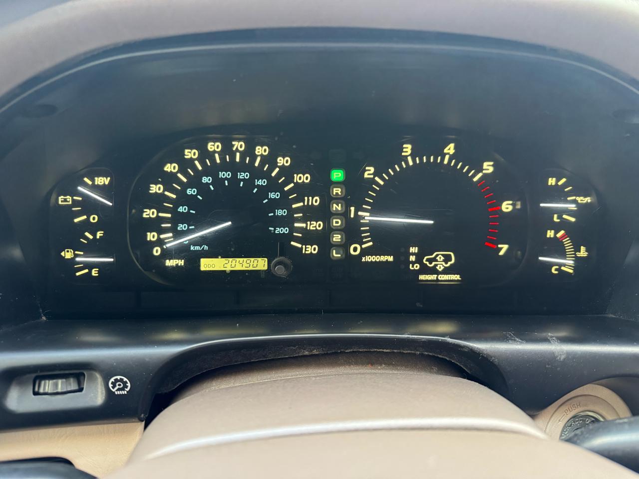 Lexus LX 470 4dr SUV 2001