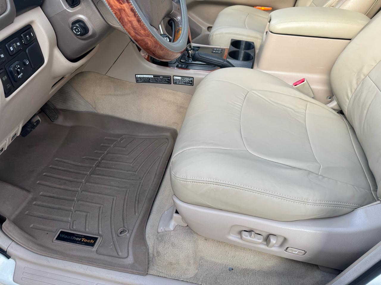 Lexus LX 470 4dr SUV 2001