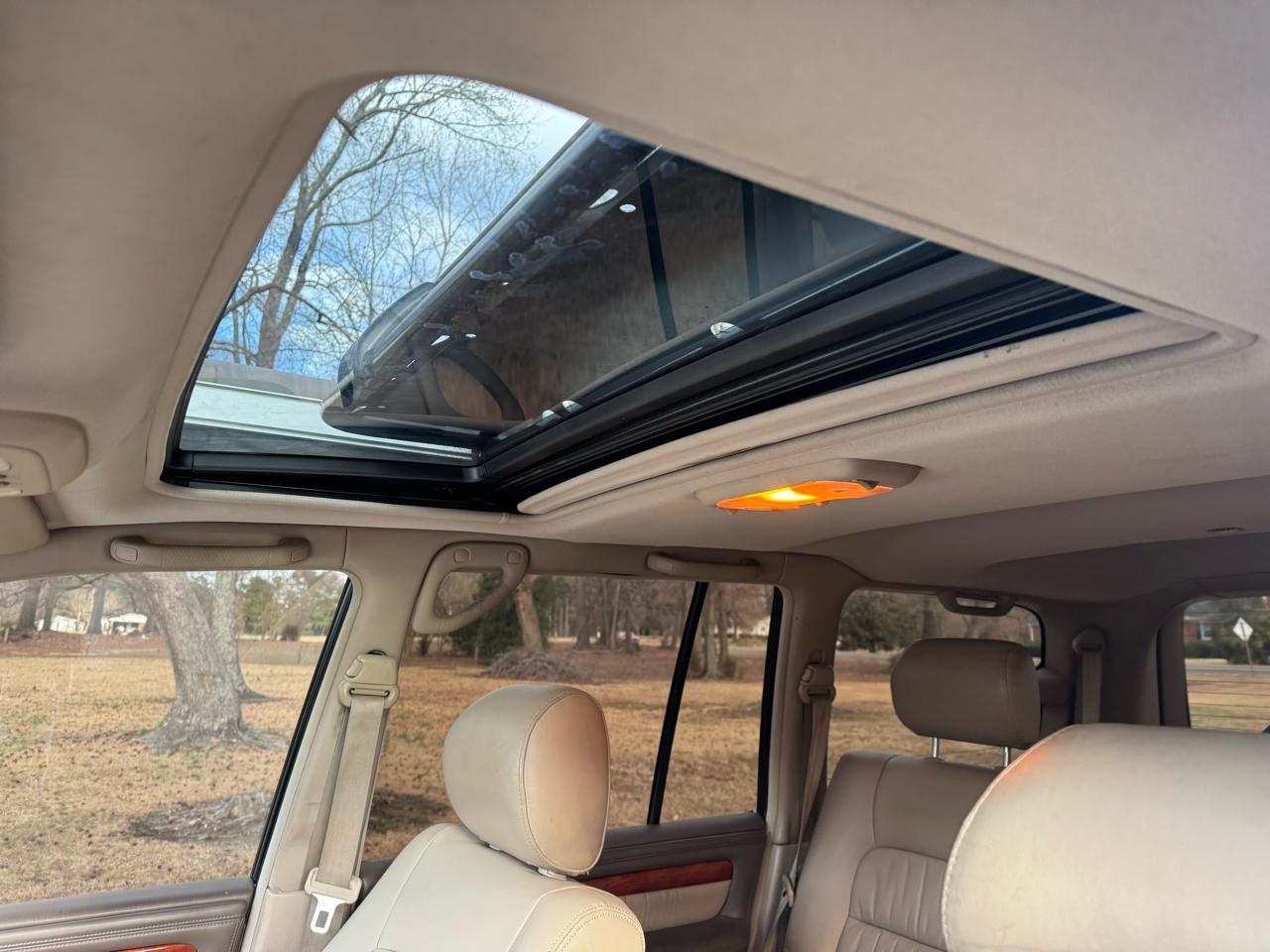 Lexus LX 470 4dr SUV 2001