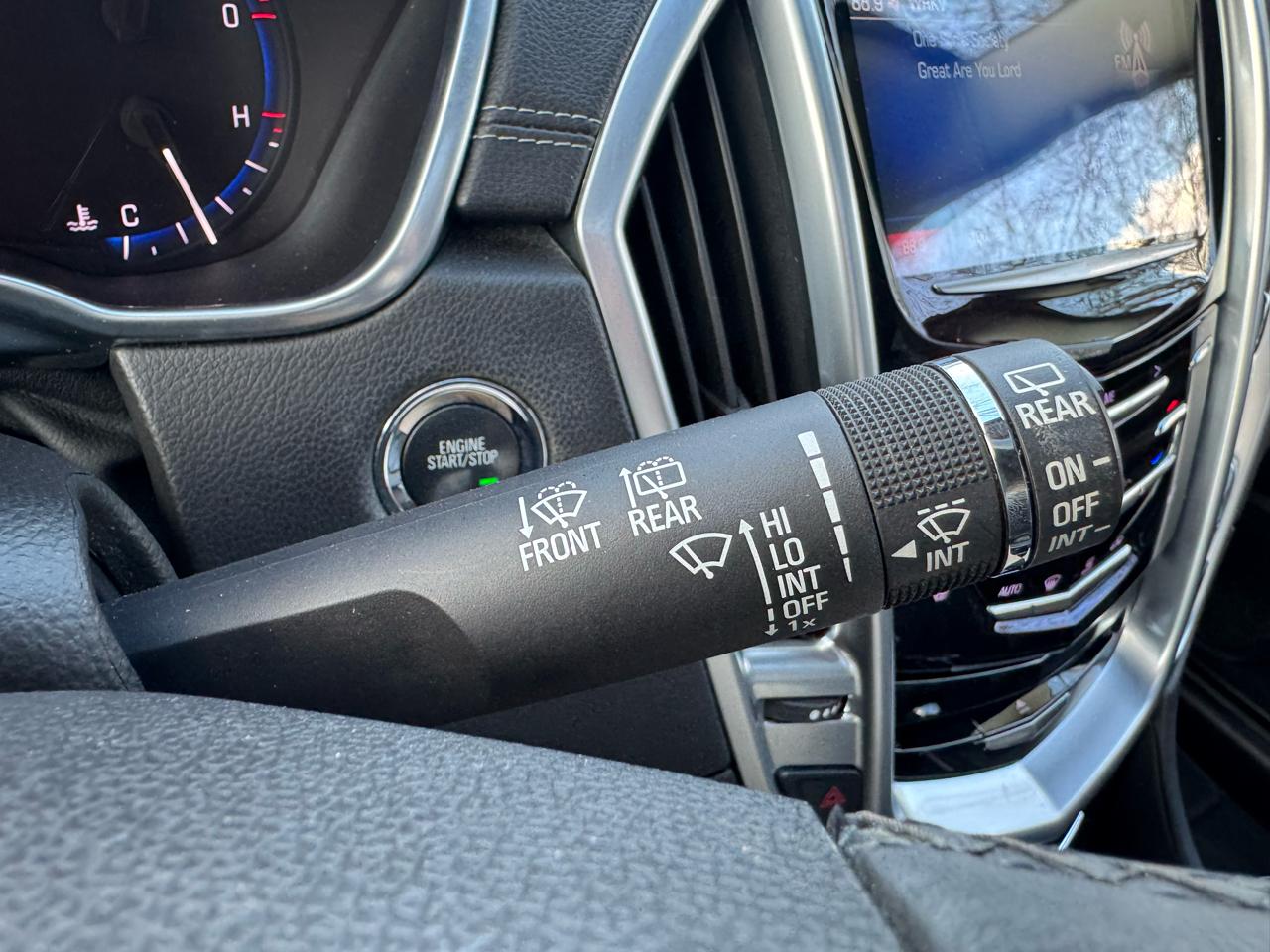 Cadillac SRX FWD 4dr Performance Collection 2015