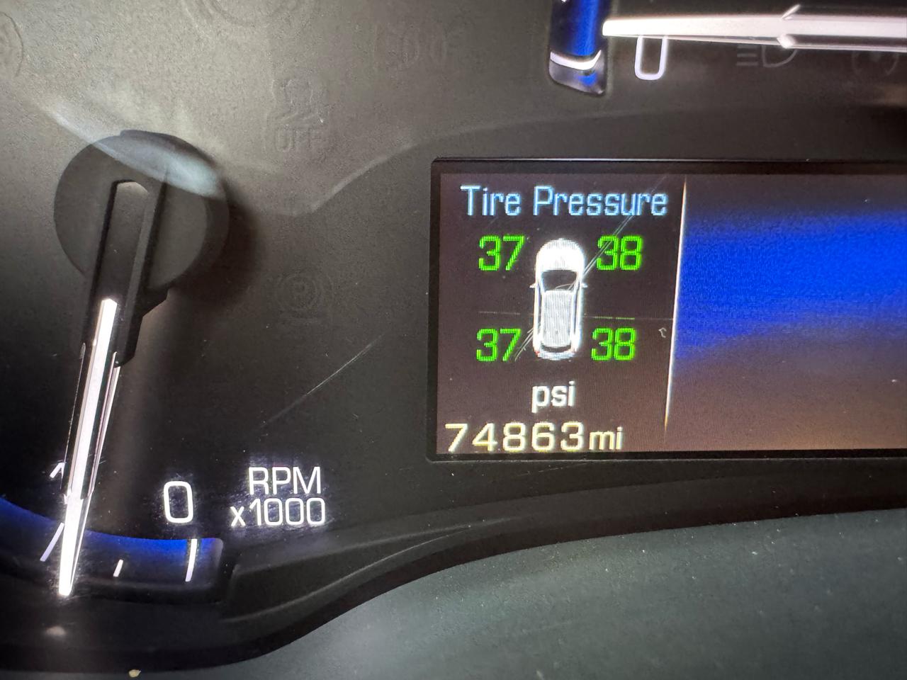 Cadillac SRX FWD 4dr Performance Collection 2015