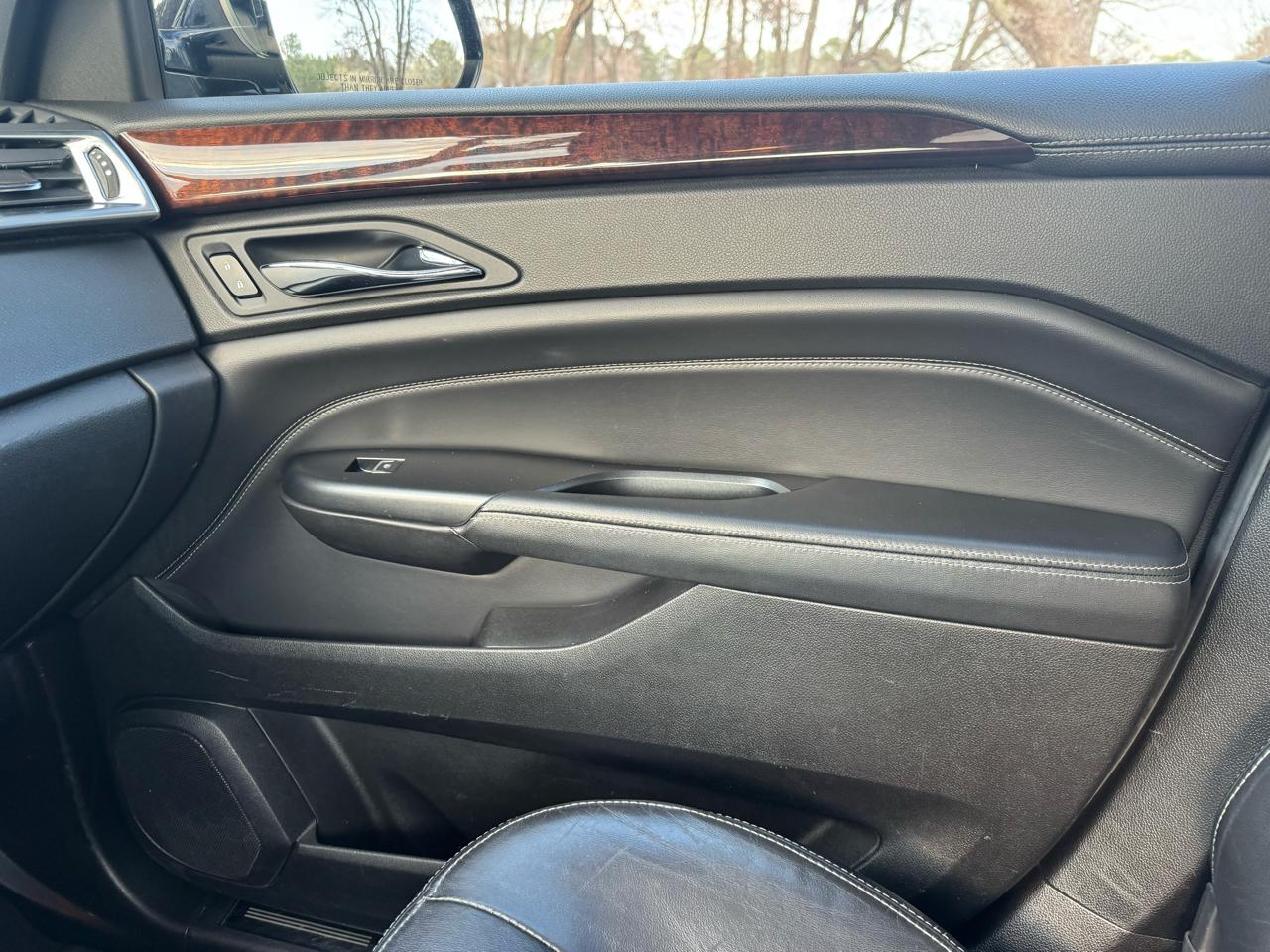 Cadillac SRX FWD 4dr Performance Collection 2015