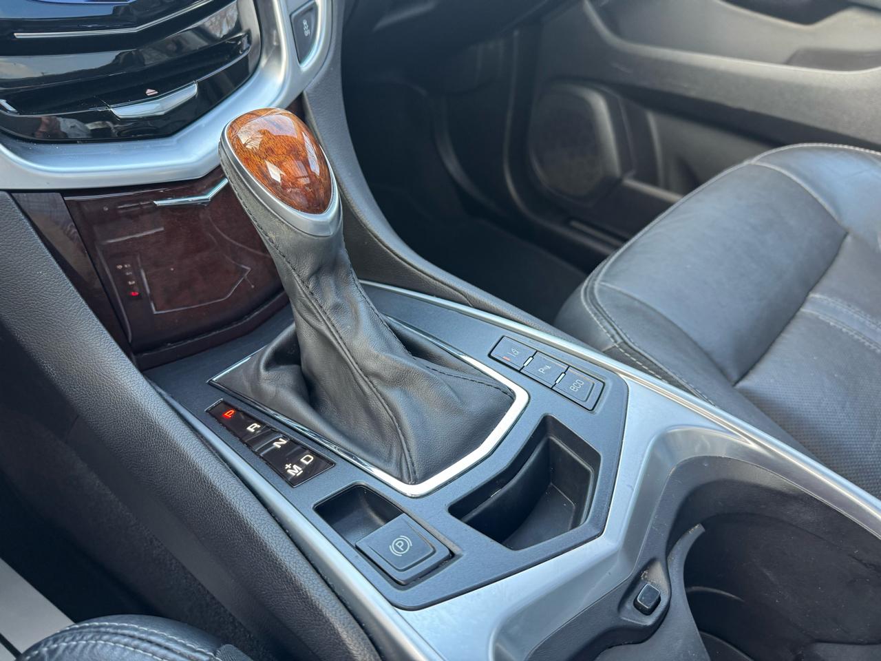 Cadillac SRX FWD 4dr Performance Collection 2015