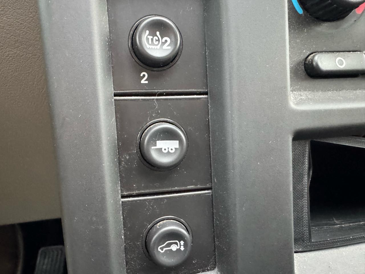 HUMMER H2 4dr Wgn 4WD SUV 2006