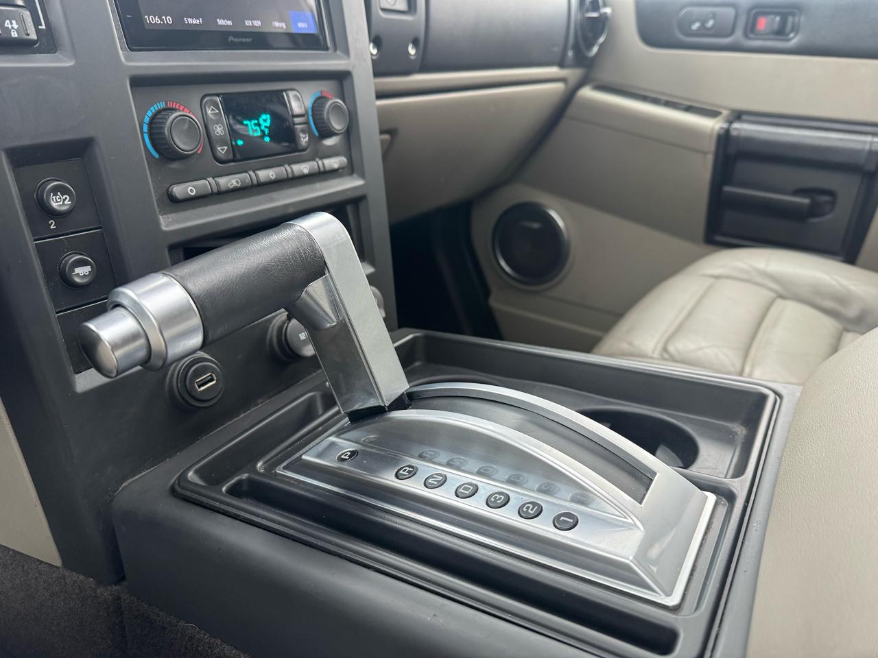 HUMMER H2 4dr Wgn 4WD SUV 2006