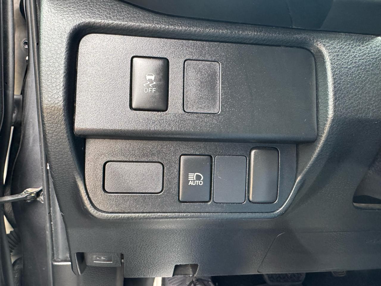 Toyota Tacoma 2WD SR5 Access Cab 6' Bed I4 AT (Natl) 2022