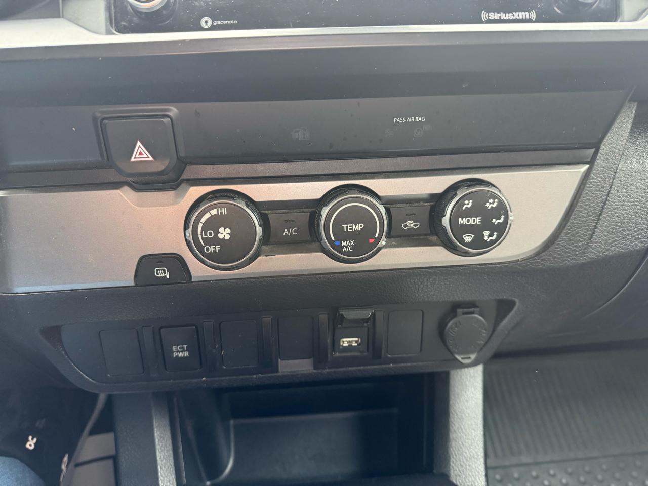 Toyota Tacoma 2WD SR5 Access Cab 6' Bed I4 AT (Natl) 2022