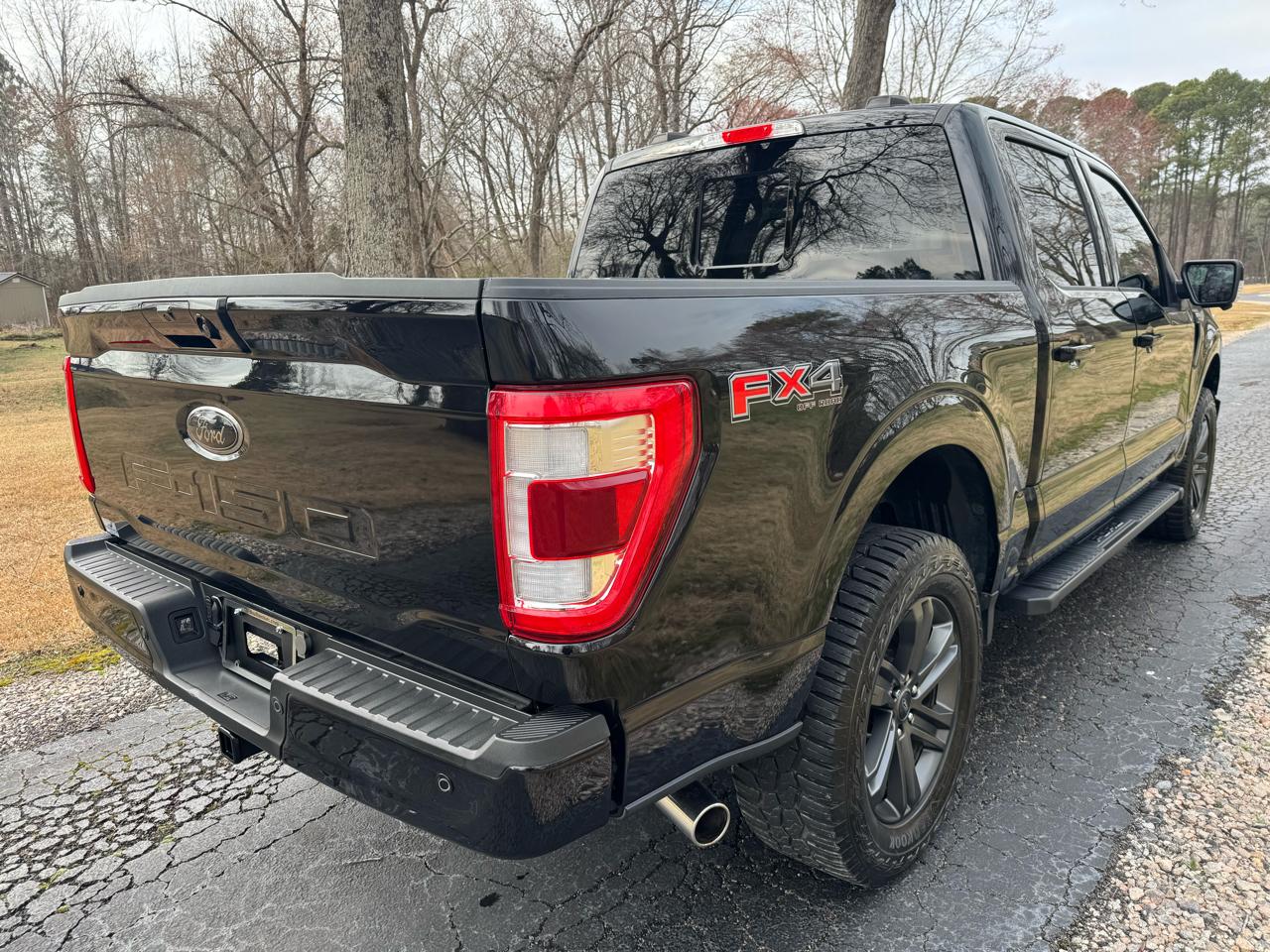 Ford F-150 Lariat 4WD SuperCrew 5.5' Box 2023