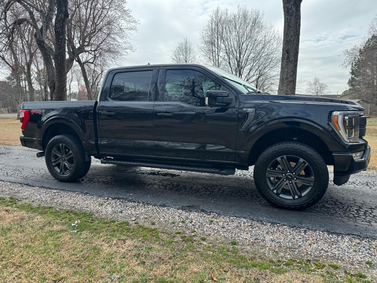 Ford F-150 Lariat 4WD SuperCrew 5.5' Box 2023