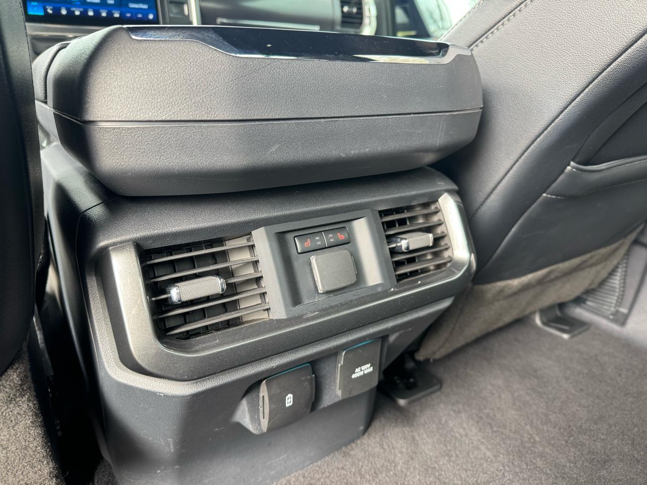 Ford F-150 Lariat 4WD SuperCrew 5.5' Box 2023