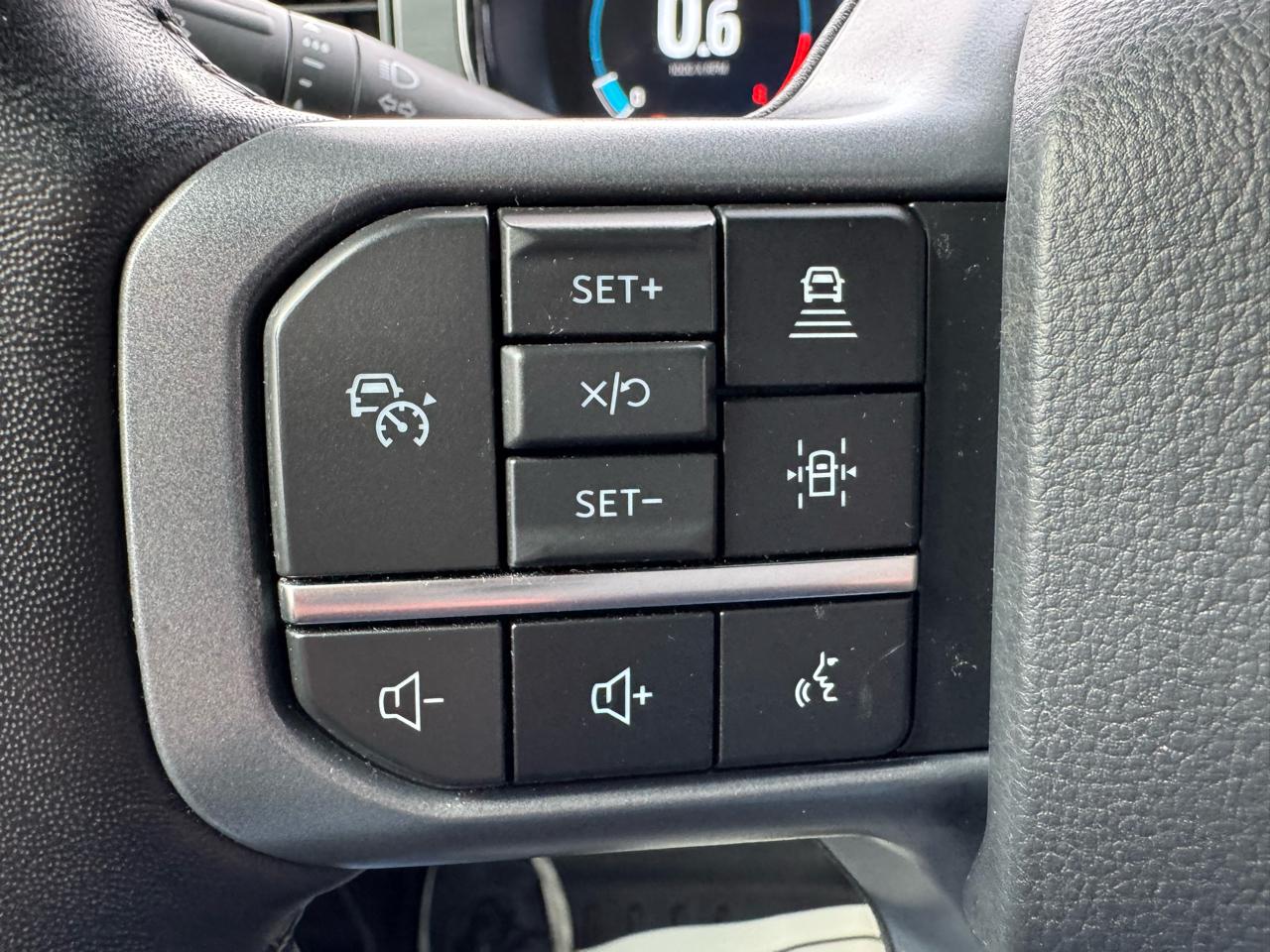 Ford F-150 Lariat 4WD SuperCrew 5.5' Box 2023