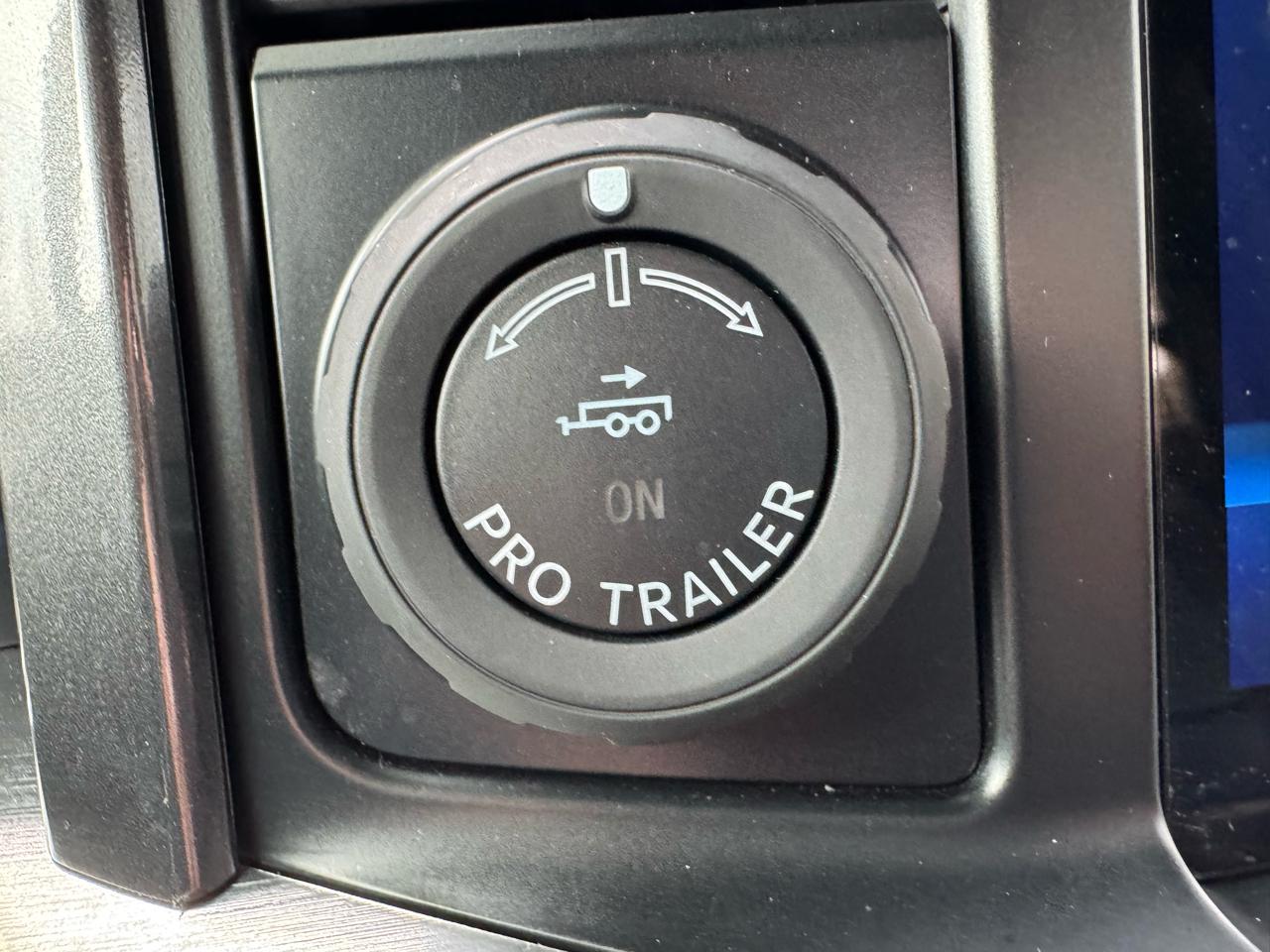 Ford F-150 Lariat 4WD SuperCrew 5.5' Box 2023