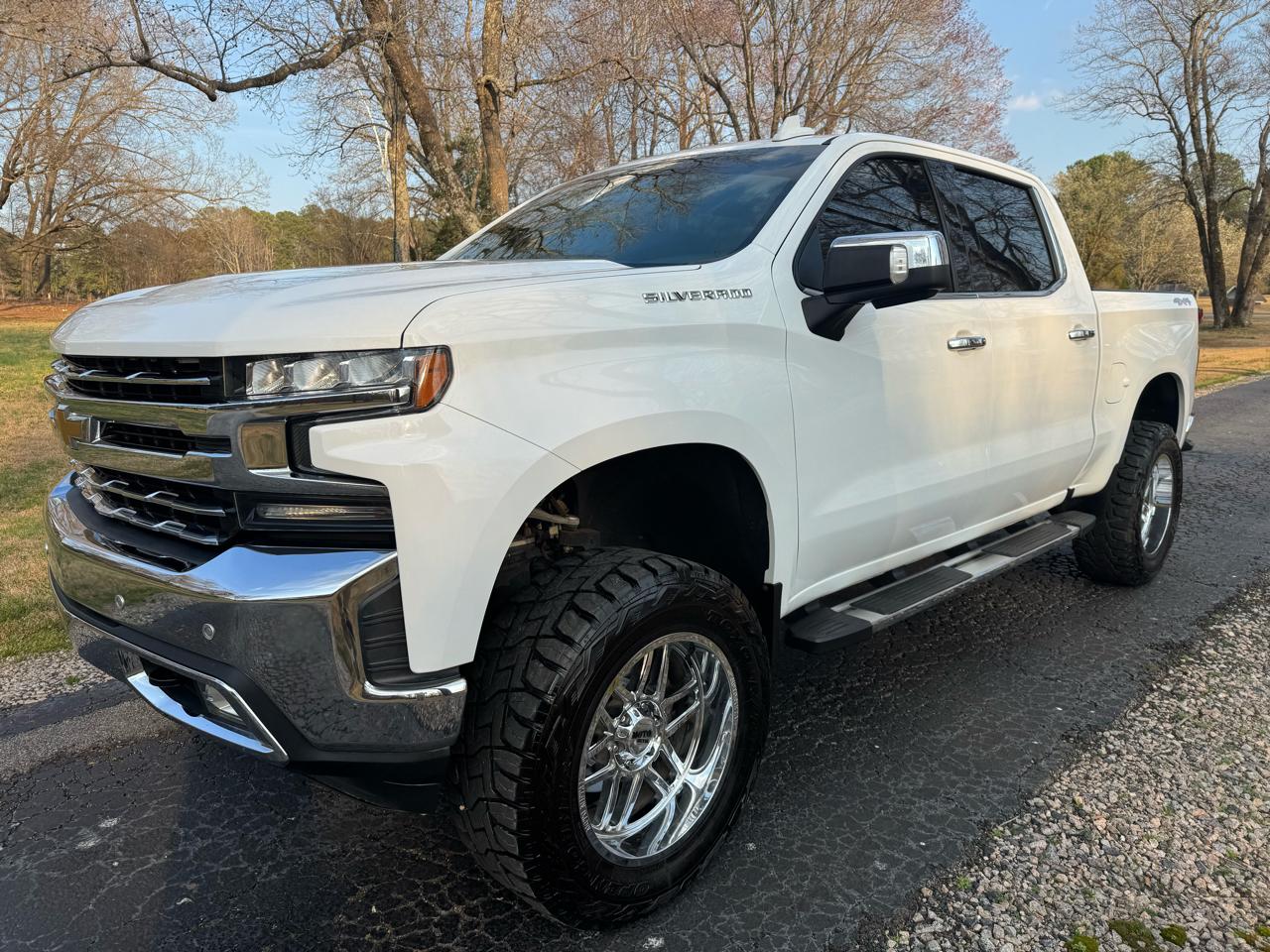 Chevrolet Silverado 1500 4WD Crew Cab 147" LTZ 2019